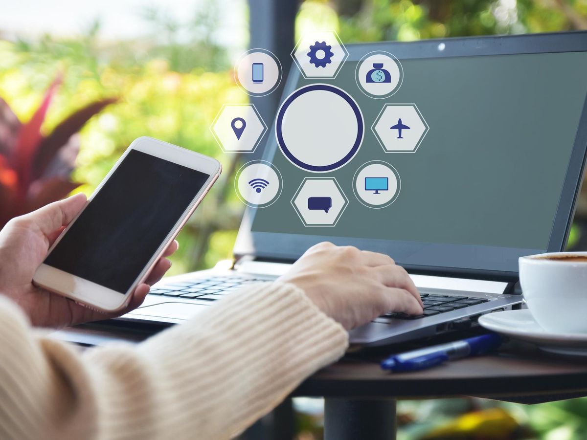 Jak nowoczesne narzędzia internetowe zmieniają kreatywność i innowacje w firmach technologicznych