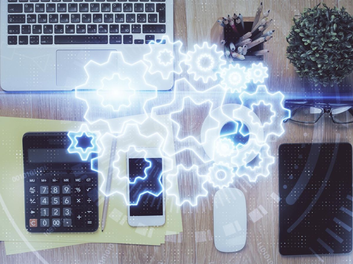 Jak nowoczesne narzędzia zmieniają zarządzanie projektami w firmach technologicznych